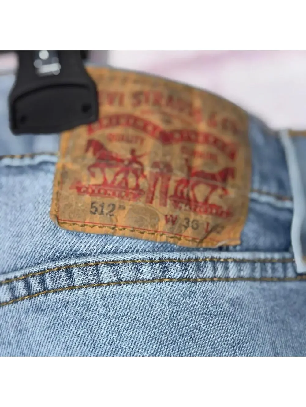 Levi's 512 Slim Tapered Distressed Jeans Size 36x32 - Picture 5 of 11